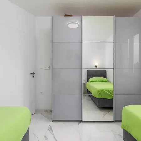 Prázdninový dům 4 Bedroom Cozy In Betiga