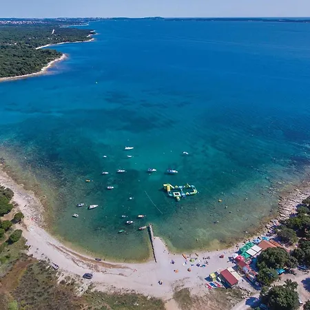 4 Bedroom Cozy In Betiga Ferienhaus